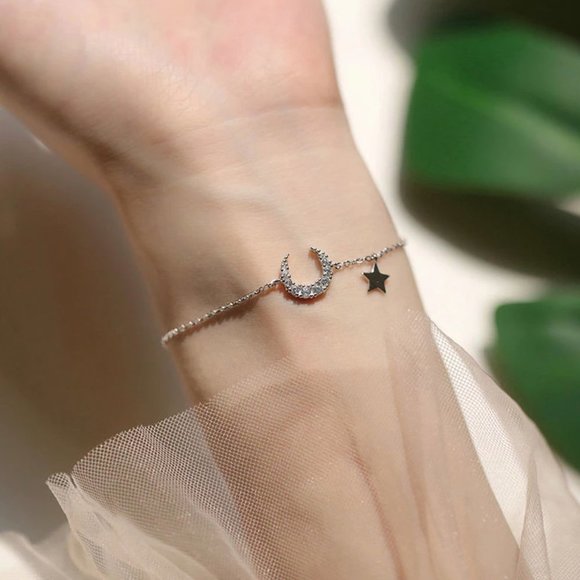 NEW Silver Simple Moon Star Bracelet - Picture 3 of 6